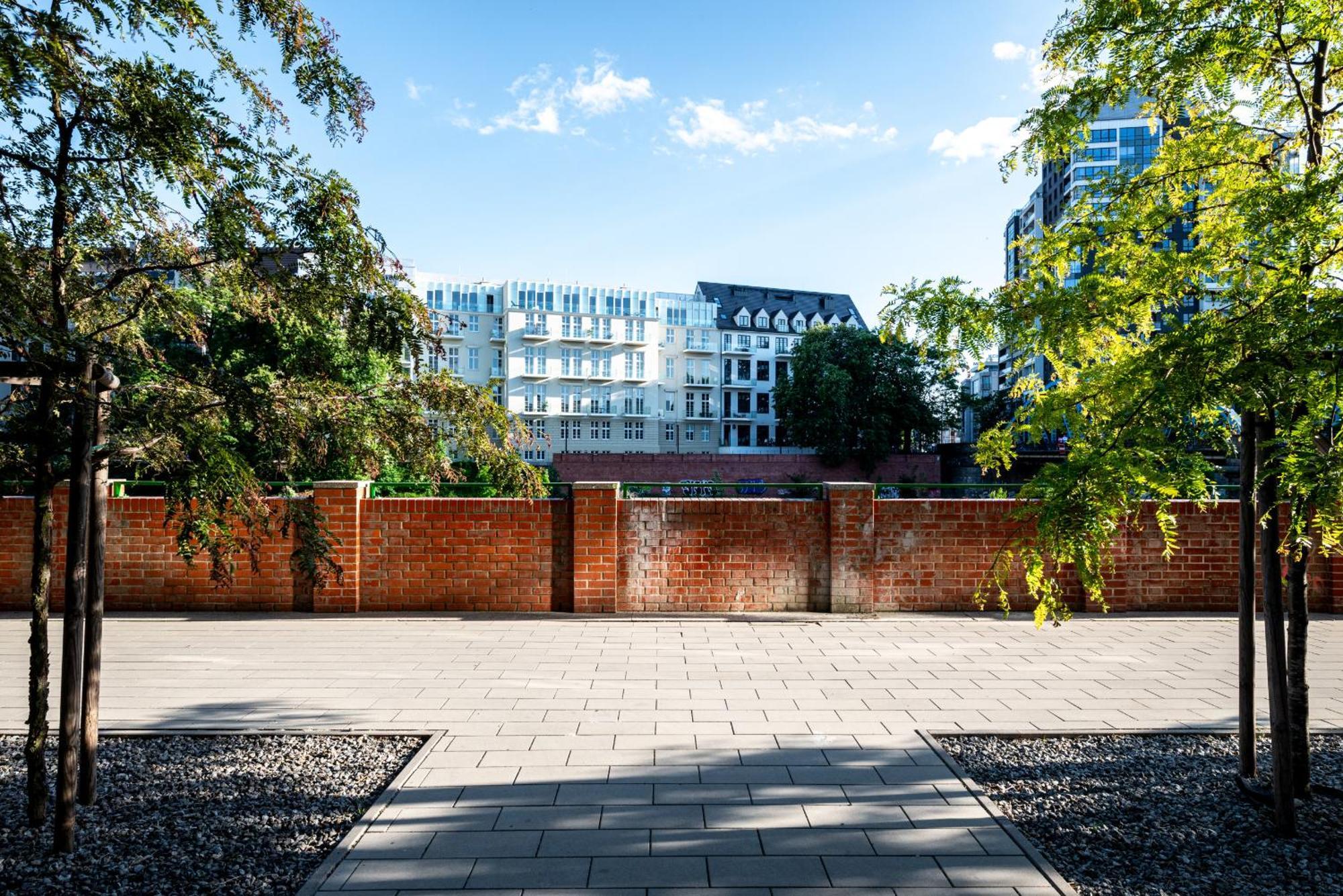 Witolda Riverside Apartments - Balcony, City View - By Rentujemy Wroclaw Exterior photo